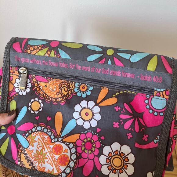 White Dove Designs Isaiah 40:8 Bible Case Carrier Floral Hearts Rainbow NEW - Picture 5 of 7